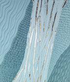 Détail relief plâtre vert feuille d'or texture organique 24x29cm cadre inclus