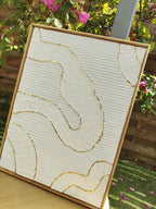 Peinture texturée blanc or relief design 30x40cm cadre noir inclus LOEV