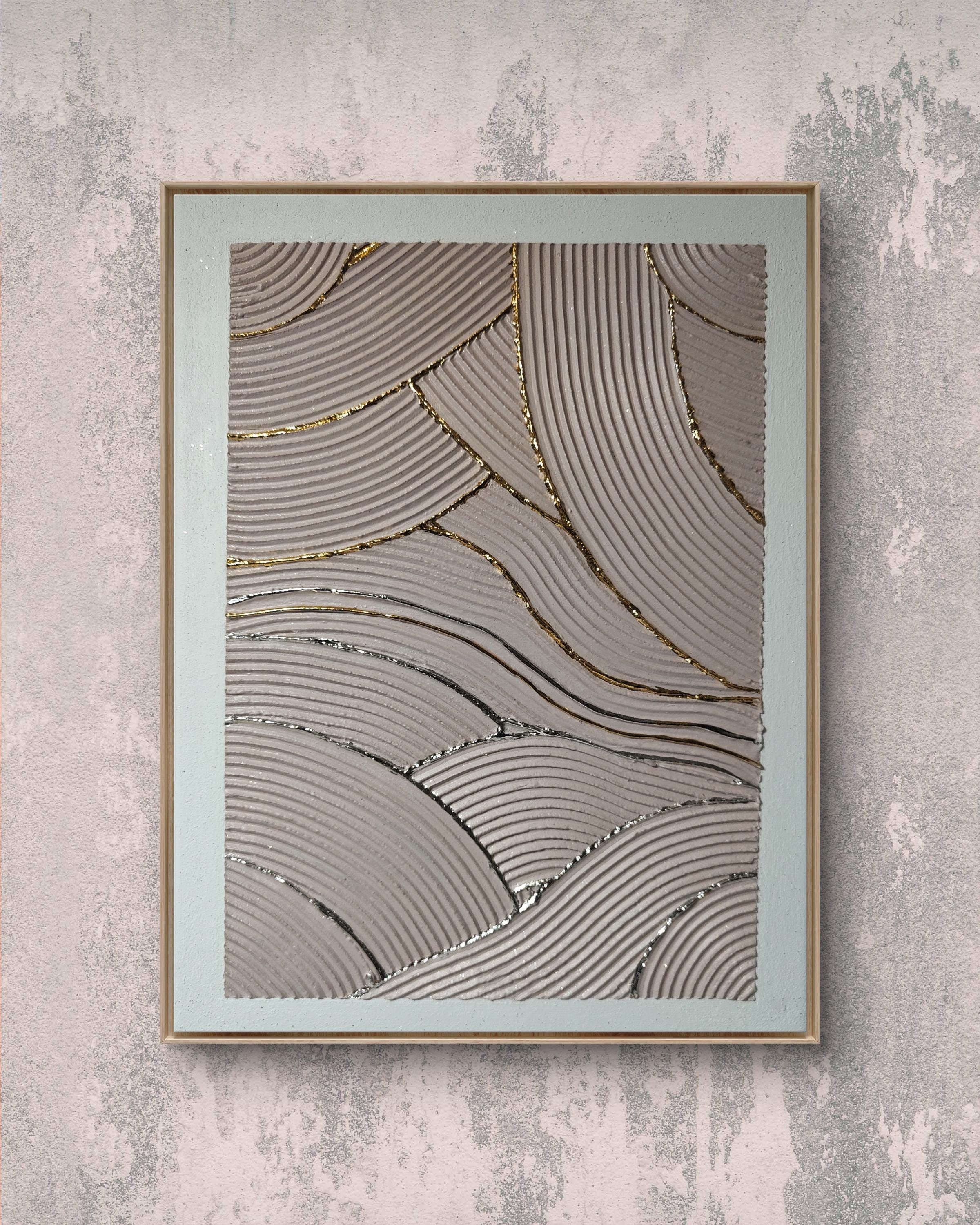 Détail relief plâtre rose poudré feuille d'or argent texture murale 30x40cm cadre inclus