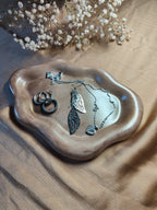 Plateau décoratif marron forme organique vernis gloss - vide-poche céramique artisanal français