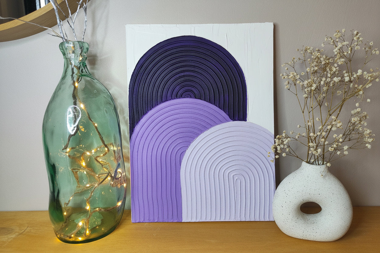 Tableau en relief violet blanc 30x40 cm - Art mural texturé artisanal fait main France - Décoration intérieure élégante LOEV DECO
