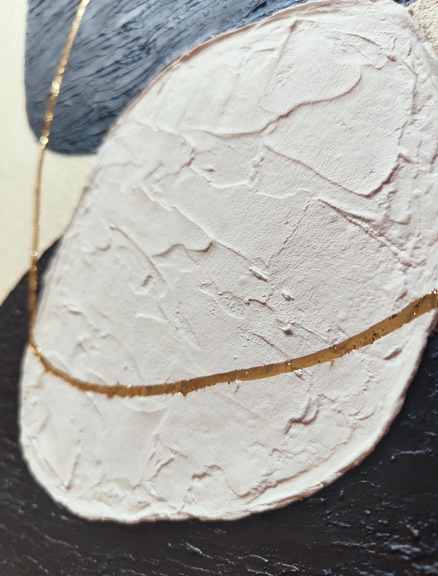 Art texturé noir beige or relief organique élégant 40x50cm décoration murale cadre