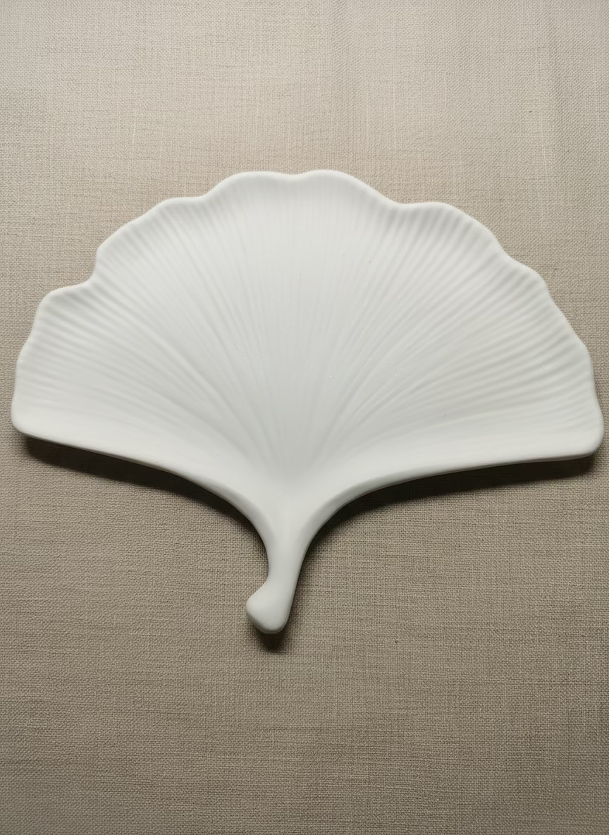 Plateau décoratif forme feuille blanc effet pailleté 14,5 × 18 cm - vide-poche céramique