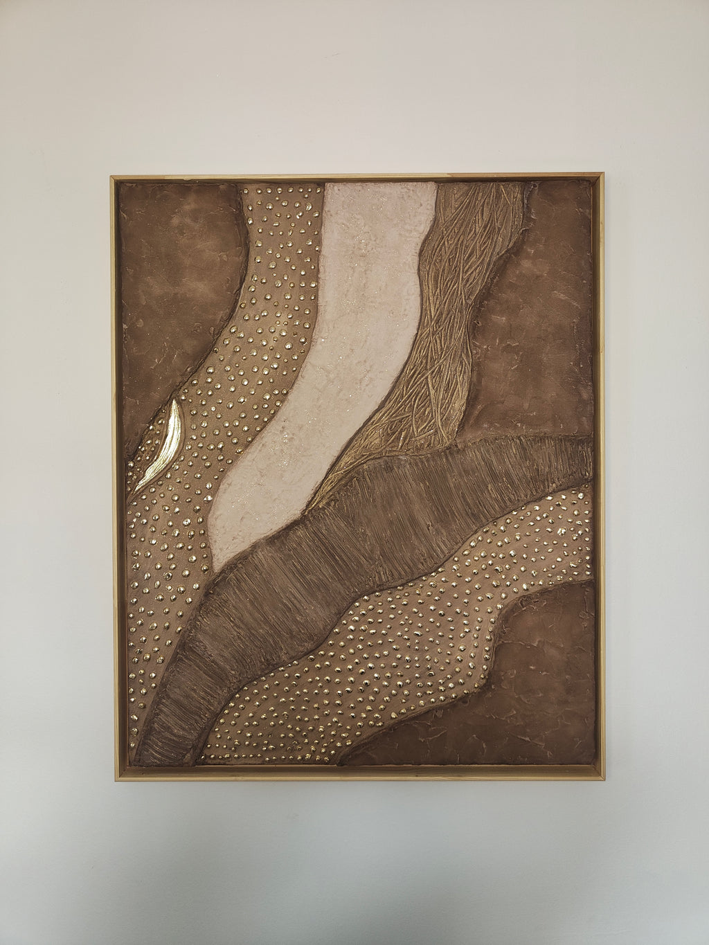 Tableau texturé brou de noix or relief 40x50 cm - Art mural moderne élégant cadre sur mesure inclus - Décoration murale artisanale
