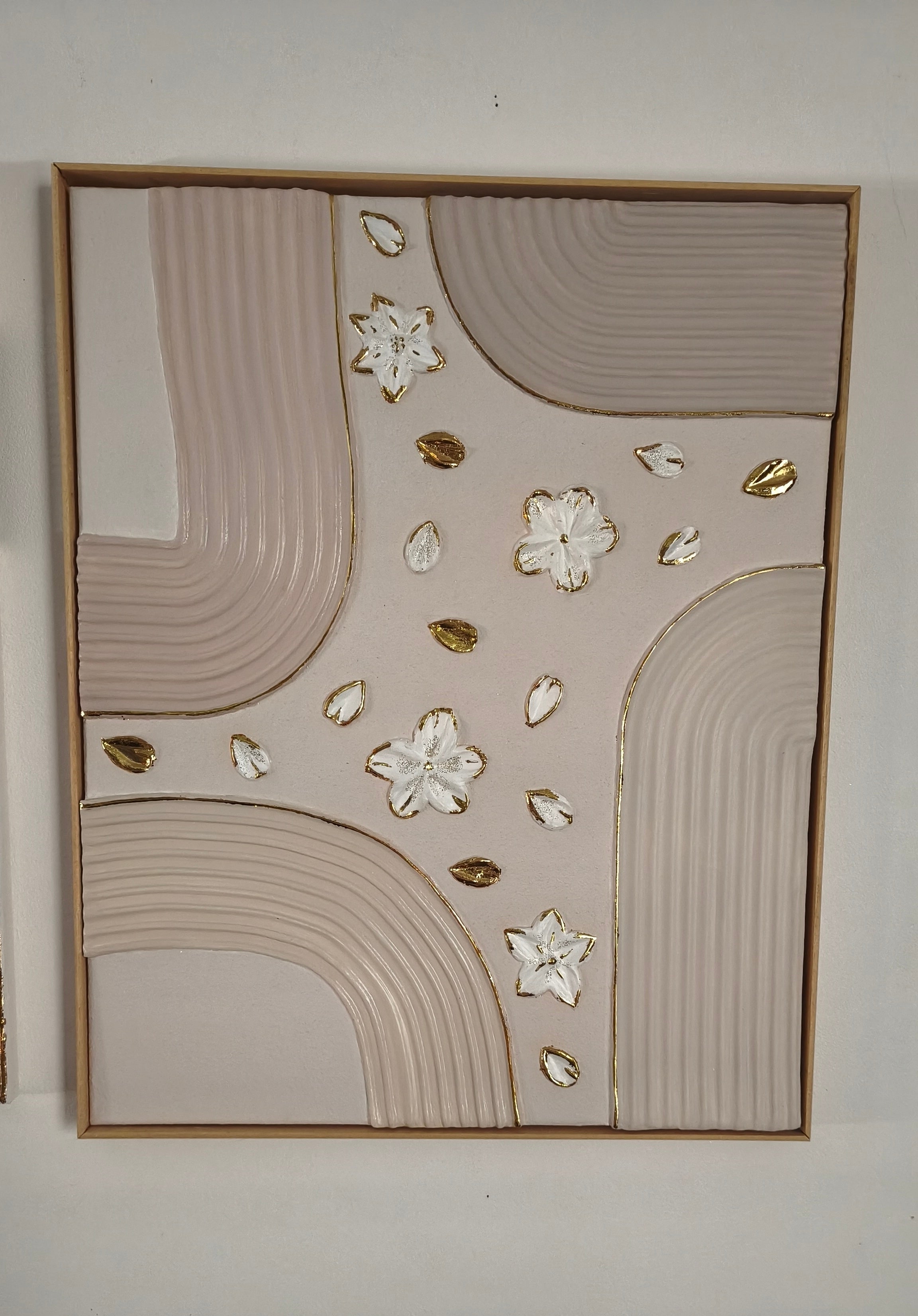 Tableau Texturé Beige Or - Arches Fleurs Relief - 40x50 cm - Cadre Inclus