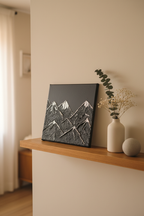 toile petit format fait main - art texture - montagne en relief noir et feuille d'argent